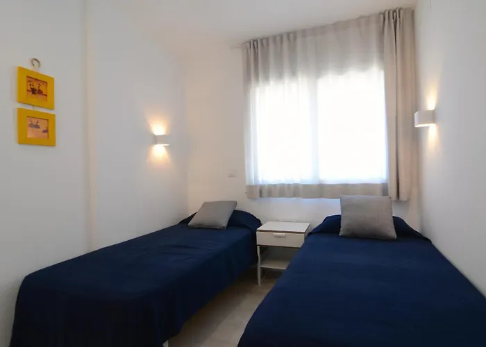 Front Mar - Apartamentos